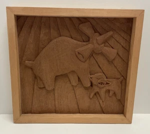 Weird Wood Sculpture Picture Animal ?? - Picture 1 of 7