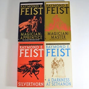 Raymond E Feist - Riftwar Saga - Lot of 4 Paperback Books Set Series 1 2 3 4 PB - Picture 1 of 5