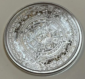 Silver Cuauhtemoc Aztec Calendar Round - Half Troy Ounce - Rare Collectible GSM - Picture 1 of 3