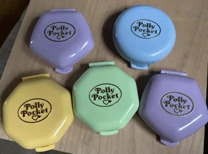 Vintage Polly Pocket - Set Of 5/Burger Stand,Slumber Party,School,Hair Salon&Ice - Picture 1 of 2