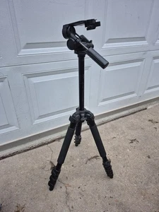 Calumet Tripod multi height adjustable - Picture 1 of 12
