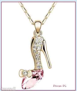 CADENA Y COLGANTE ZAPATO DE TACÓN COLOR ROSA DE LA CENICIENTA METAL DORADO - Imagen 1 de 1