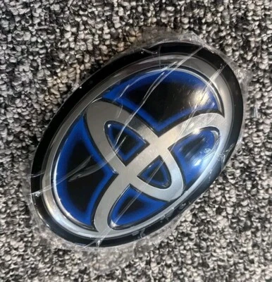 Toyota Camry Hybrid 2021/2022/2023 Front Grille Logo Emblem Radar90975-A2013  - image 1 of 4