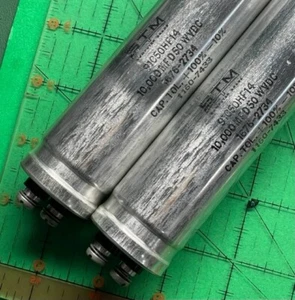 10000uF 50v STM CONDENSATORE GRADO COMPUTER 91C50HF14 10000mfd VITE +100% -10% 2pz - Foto 1 di 6
