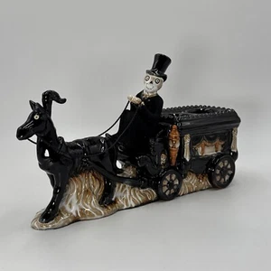 Yankee Candle Halloween Boney Bunch Wagon Hearse Tealight Holder 2012 #08 - Picture 1 of 12