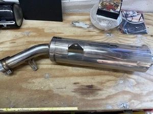 2008 SUZUKI KATANA 650 GSX650F EXHAUST PIPE MUFFLER SLIP ON CAN SILENCER - Foto 1 di 11