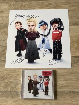 5 Seconds Of Summer Everyone’s A Star Lyrics Hand Signed 12” Art + CD Album 5SOS - Image 1 of 4