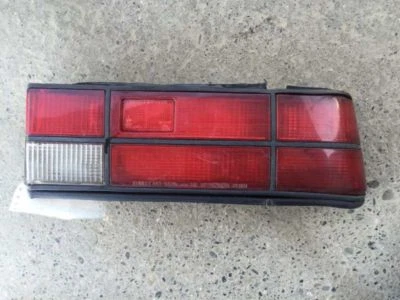 81 82 MAZDA 626 R. TAIL LIGHT Foto 1 de 4