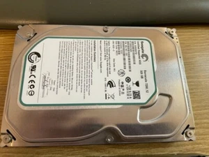 Seagate Barracuda 7200.12 ST3320418AS 320 GB SATA2 16MB HDD 8,9cm (3.5 Zoll) - Bild 1 von 2