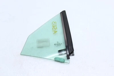 97-04 MERCEDES-BENZ R170 SLK230 REAR RIGHT PASSENGER SIDE QUARTER GLASS A563 - Image 1 of 4