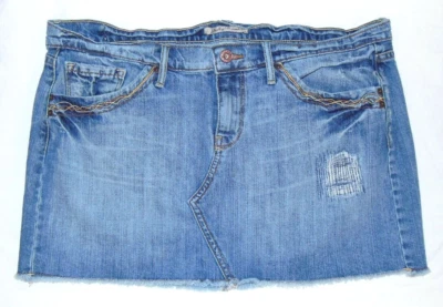 Lucky Brand Dungarees Vintage 90s Y2K Jean Mini Distressed Denim Skirt 8 29 EUC - Image 1 of 4