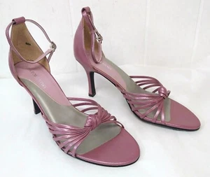 VTG Newport News WM 6 1/2M Strappy Pink/Purple New Old Stock Heels Ankle Strap - Picture 1 of 7