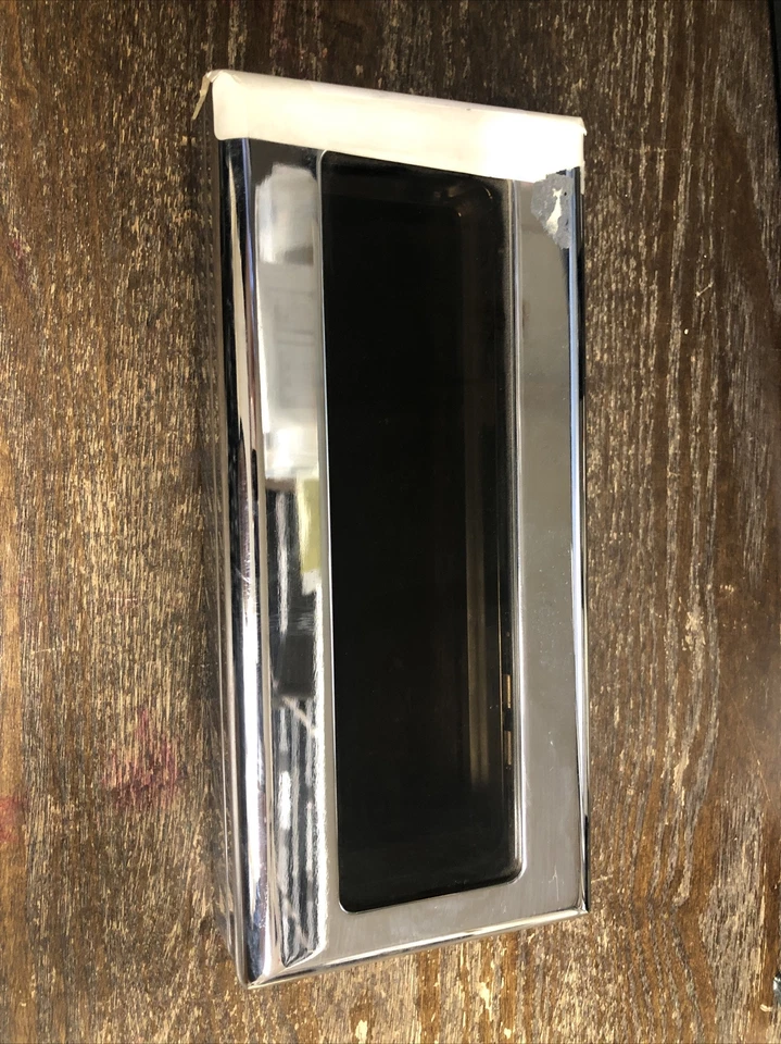 Accutronix Chrome Boat/SxS/Car Radio Cover 4’x8.5’ - Image 1 of 4