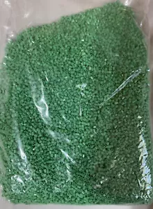 500 Grams 1 Pound 2 Ounces Bugle Beads Tube Beads Glass Green As Pictured - Picture 1 of 12