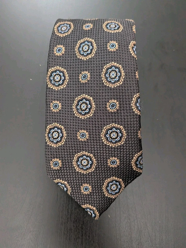 JZ Richards Men's Tie Silk Hand Made in USA Gray Floral Medallions Blue 62" - Image 1 of 4