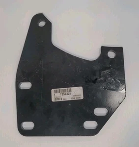 John Deere Rear Fender Bracket T257422 , New NoBox Or Original Packaging - Picture 1 of 10