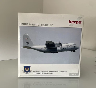 Herpa 551779 US Air Force 37th Airlift Squadron Lockheed C-130 Hercules 1/200 - image 1 of 4