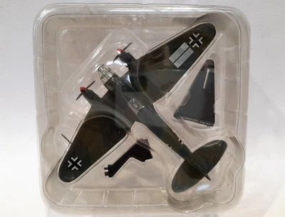 Avions De Guerre / Heinkel He 111 - LUFTWAFFE (WEHRMACHT) Échelle 1:140 MC110804 - Photo 1/4