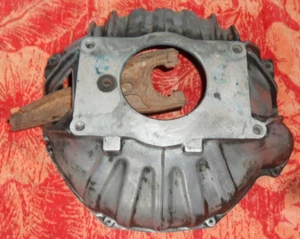 OEM 621 Aluminum Bellhousing GM 3899621 Chevy 11" Camaro Chevelle Corvette Nova - Picture 1 of 8