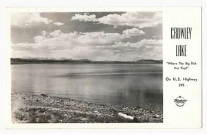 Crowley Lake "Donde se guardan los peces grandes" Mono County, California RPPC - Imagen 1 de 2