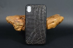 FUNDA I PHONE GENUINA PIEL ALIGATOR MARRON MATE HECHA MANO MA LEATHER UBRIQUE - Imagen 1 de 5