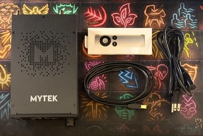 LIBERTY DAC II DAC HEADPHONE AMPLIFIER Less than 50 hours of use - Image 1 of 4