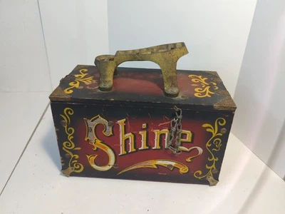 Caja de brillo de zapatos vintage de madera y latón 11" W X 10" T cerradura y cadenas Foto 1 de 4