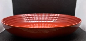 Le Creuset Stoneware Vancouver Pasta Bowl 8.5 in 32oz Cerise Red Ombre - Picture 1 of 7