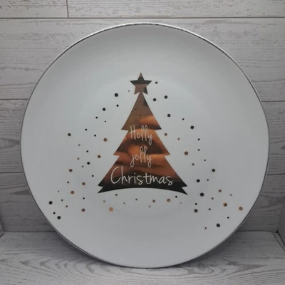 Platos de aperitivo de postre de porcelana dorada metálica Pier 1 Holly Jolly Christmas Foto 1 de 4