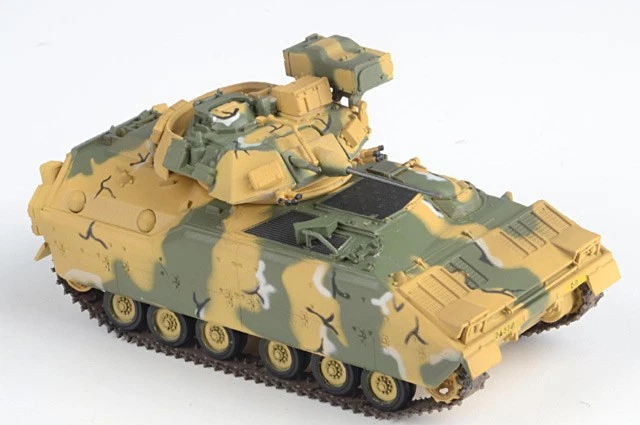 Easy Model 1/72 M2 Bradley US Army - Image 1 of 2