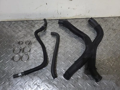 CONJUNTO DE MANGUEIRAS DE RADIADOR 2006-2009 SUZUKI GSXR 600 750 FABRICANTE DE EQUIPAMENTO ORIGINAL, SUPERIOR/INFERIOR COM BRAÇADEIRAS - Imagem 1 de 4