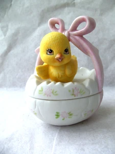 Vintage Osterküken Lefton Schmuckschatulle!  1983!  TAIWAN!  ROSA SCHLEIFE!  BLUMEN! - Bild 1 von 8