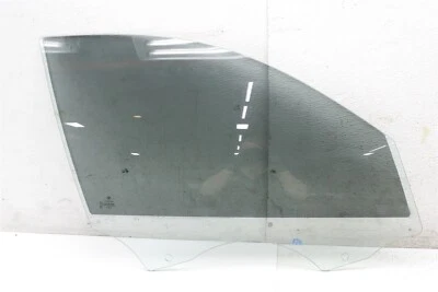 2008-2013 BMW M3 E90 Front Right Door Glass RH Passenger  - Image 1 of 4
