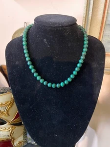 Vintage heavy natural malachite bead necklace 56,1 grams 51 beads,8mm - Picture 1 of 7
