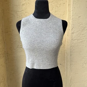Crop top in maglia cashmere Reformation taglia XS grigio a costine senza maniche nuovo senza etichette - Foto 1 di 11