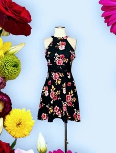 NO BOUNDARIES Pink Black FLORAL Sleeveless Fit & Flare Dress Juniors Sz Medium - Picture 1 of 11