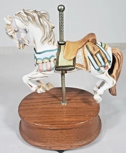 Willitts Carousel Horse Melody is Carousel Waltz 80 - Picture 1 of 7