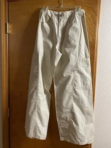DKNY Jeans Damen Straight-Leg High-Waist Hellkhaki Cargohose Größe 4 - Bild 1 von 5