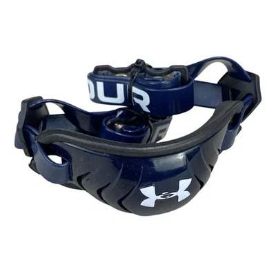 Correa para la barbilla de fútbol juvenil Under Armour UA Spotlight OSFM azul marino Foto 1 de 4