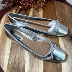 Zapatos sin cordones Steve Madden para mujer aparentemente planos de ballet talla 10 en metal plateado - Imagen 1 de 10
