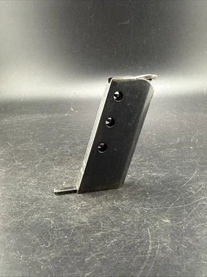 ESCASO CARGADOR ORIGINAL STEYR-PIEPER 1909 6 RONDAS 25 ACP Foto 1 de 4