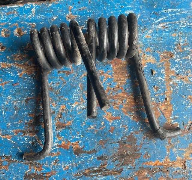 Tundra II R Bombardier Skidoo moto de nieve trineo suspensión resortes Foto 1 de 1