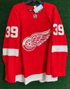 Anthony Mantha Adidas Detroit Red Wings Red Primegreen Jersey HB6678 Size 52 (L) - Picture 1 of 6