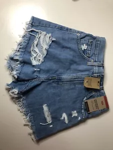levi high waisted mom shorts - Picture 1 of 4