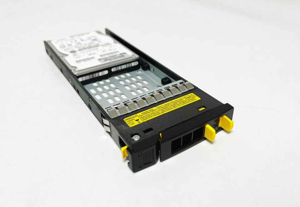 HPE 3PAR StoreServ M6710 K0F26A 1.8TB 6G SAS 10K SFF (2.5in) Hard Drive - Image 1 of 3