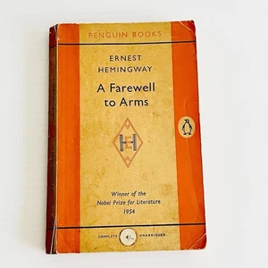 A Farewell To Arms - Ernest Hemingway - 1958 Penguin Vintage Paperback Book - Picture 1 of 6