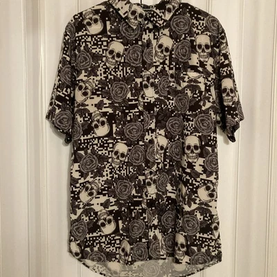 Just Attitude Men's XL Button Up Shirt Skull’s Roses Goth Grunge Rock &Roll Art - Image 1 of 4