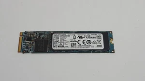 Toshiba XG4 THNSN5256GPUK 256 GB NVMe M.2 80mm Solid State Drive - Afbeelding 1 van 3