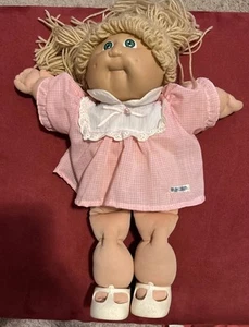 Vintage 1980's Cabbage Patch Doll - Blond Green Eyes Pink Dress & Shoes & Signed - Picture 1 of 5