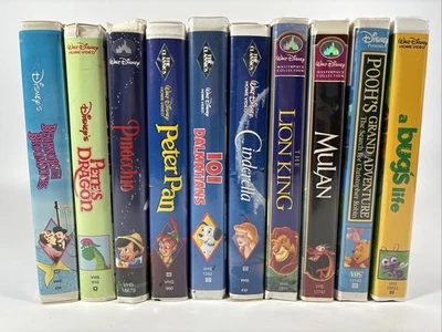 10 Disney VHS Classics, Black Diamond, Masterpiece Collection Clamshell Bundle - Image 1 of 4